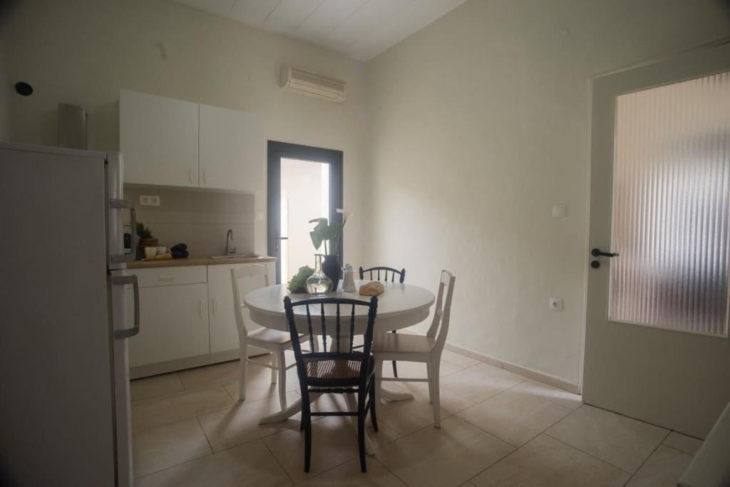 Tatiana's Garden House Chrissi Akti Chania