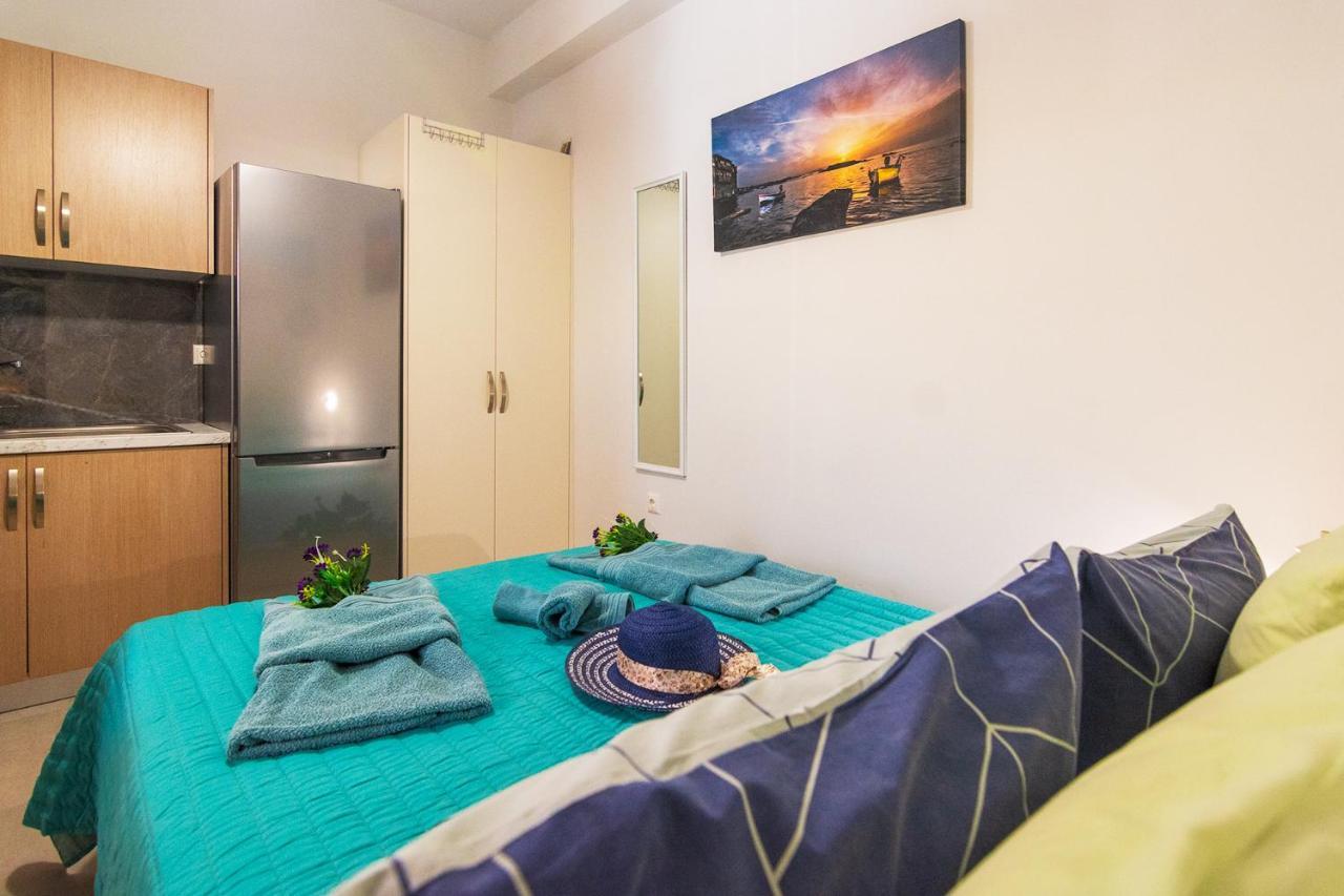 Apolafsi 2 New With Kitchen Apartment *