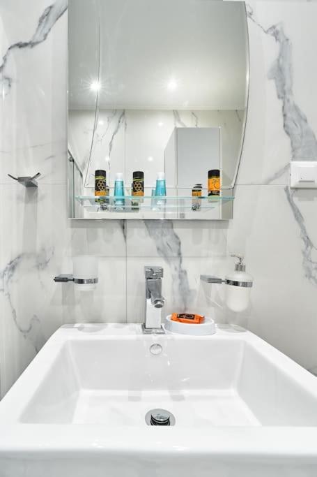 Dimitra Mare Apartment *