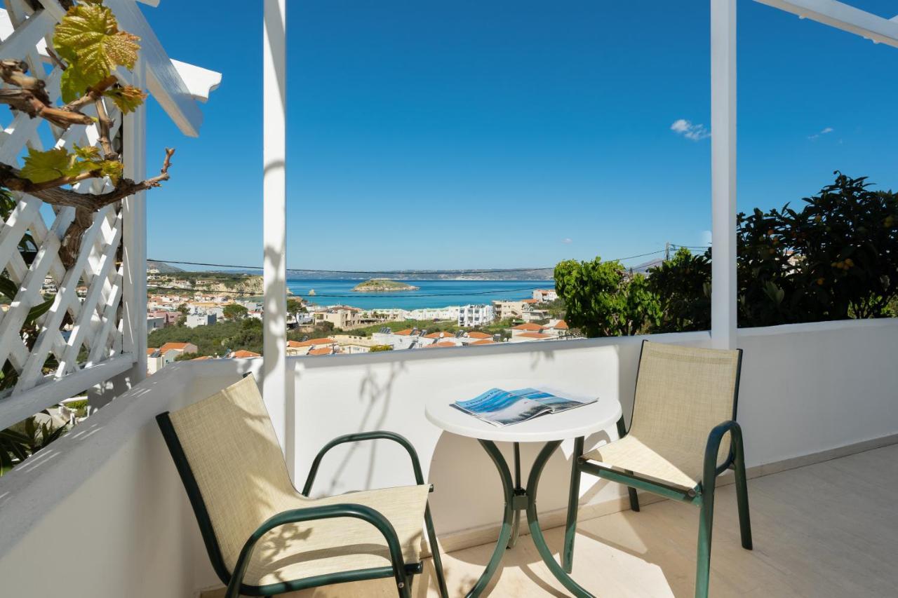 Aparthotel Eolos