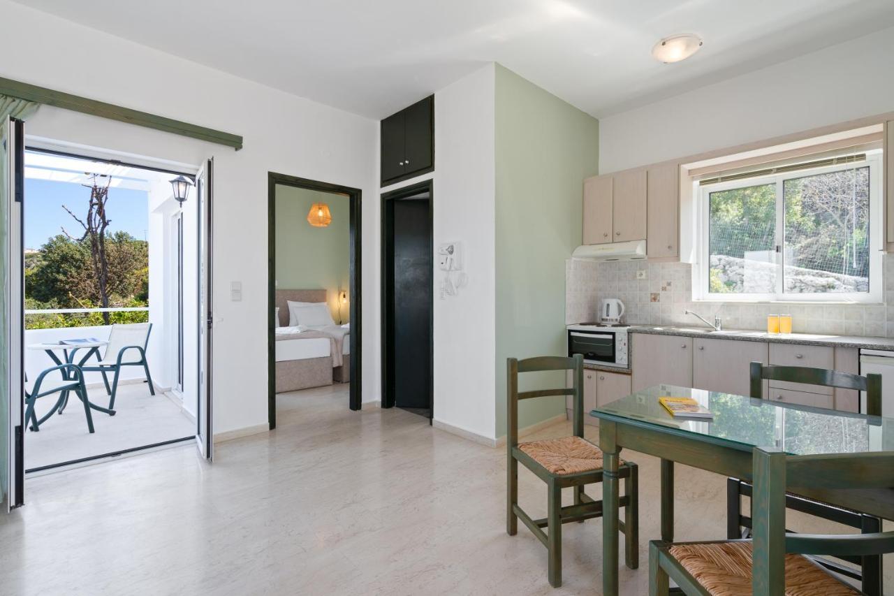 Aparthotel Eolos