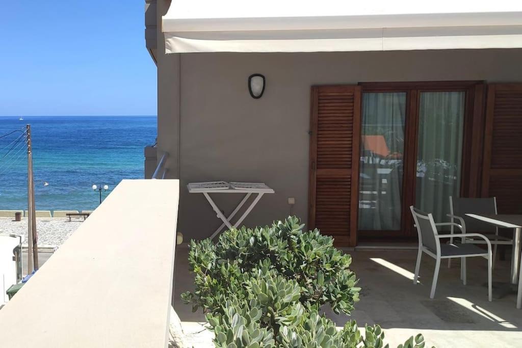 Apartment Chrysa's House In Front Of The Sea Chania (Crete)