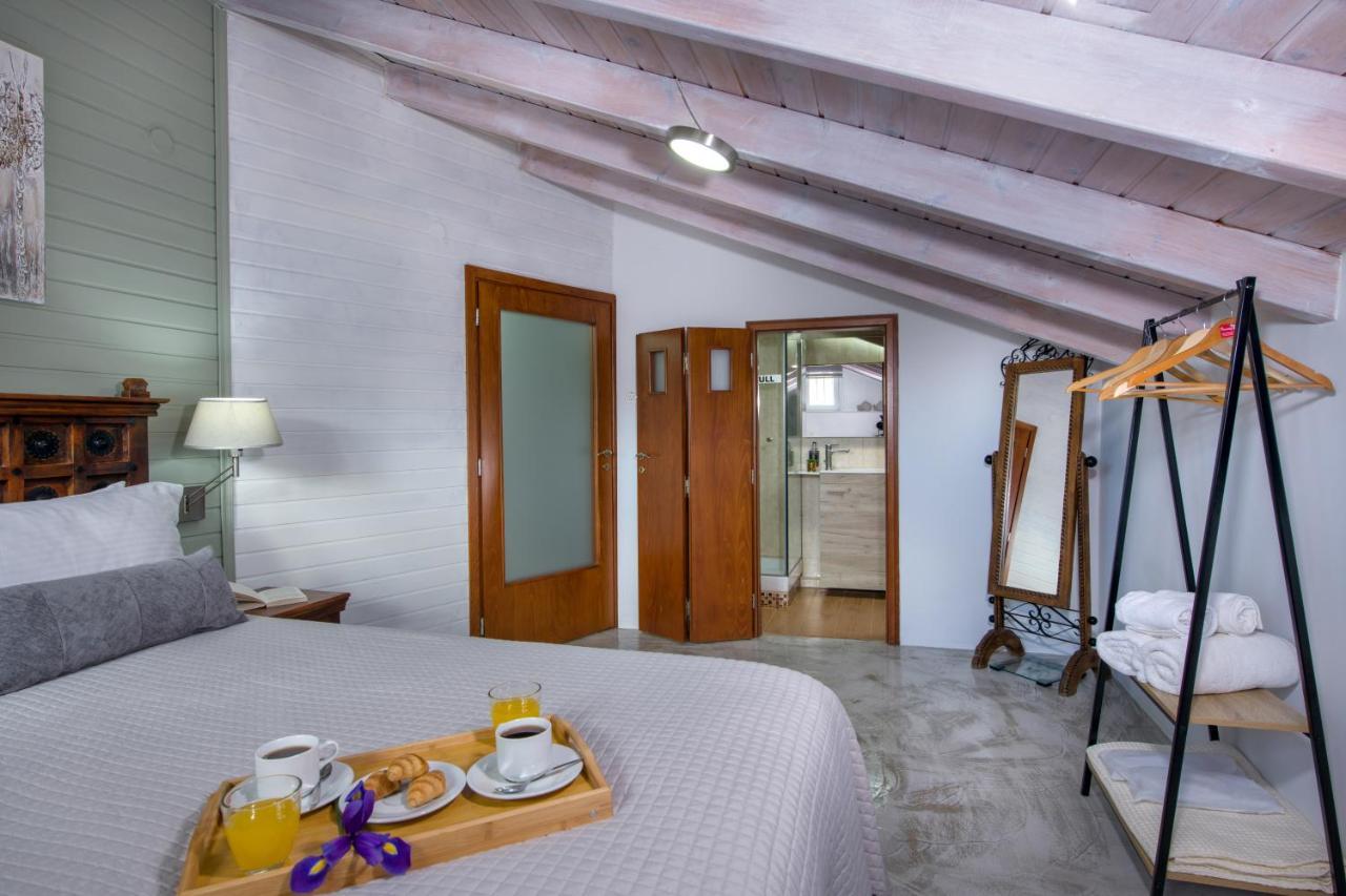 Splantzia - Heated Pool - Garden - 2 Min Harbor Villa