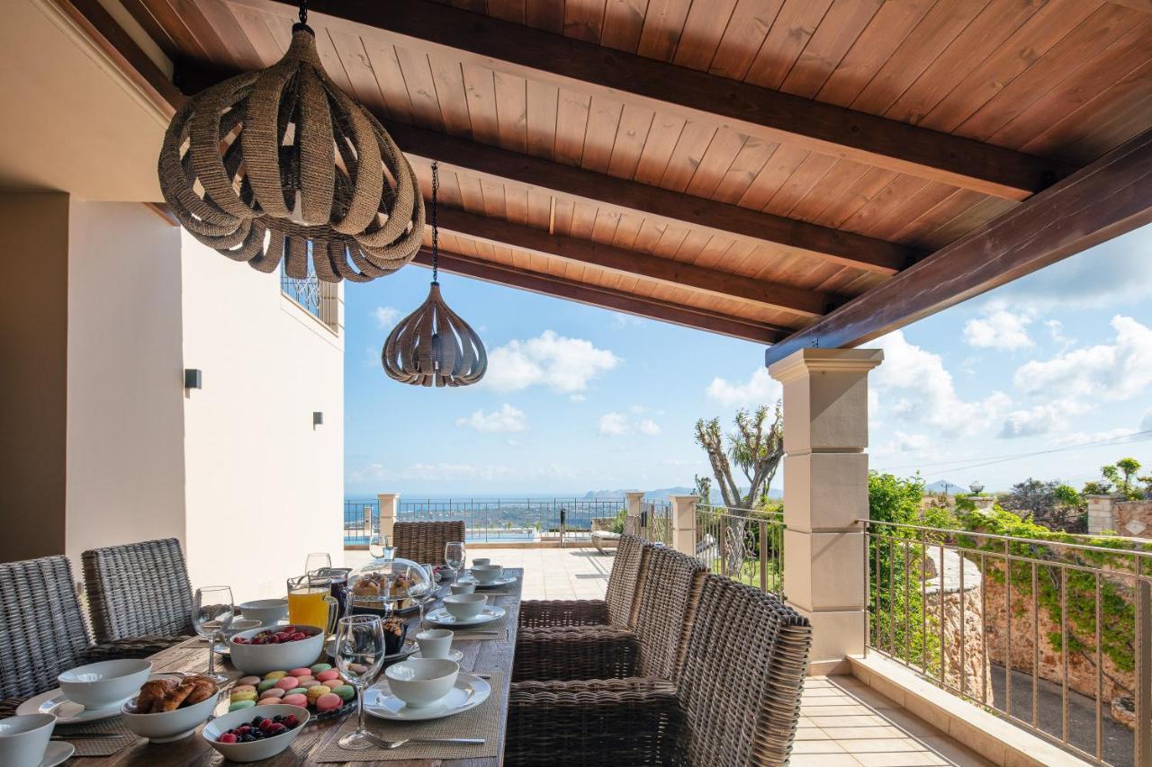 Villa Golden Hill *
