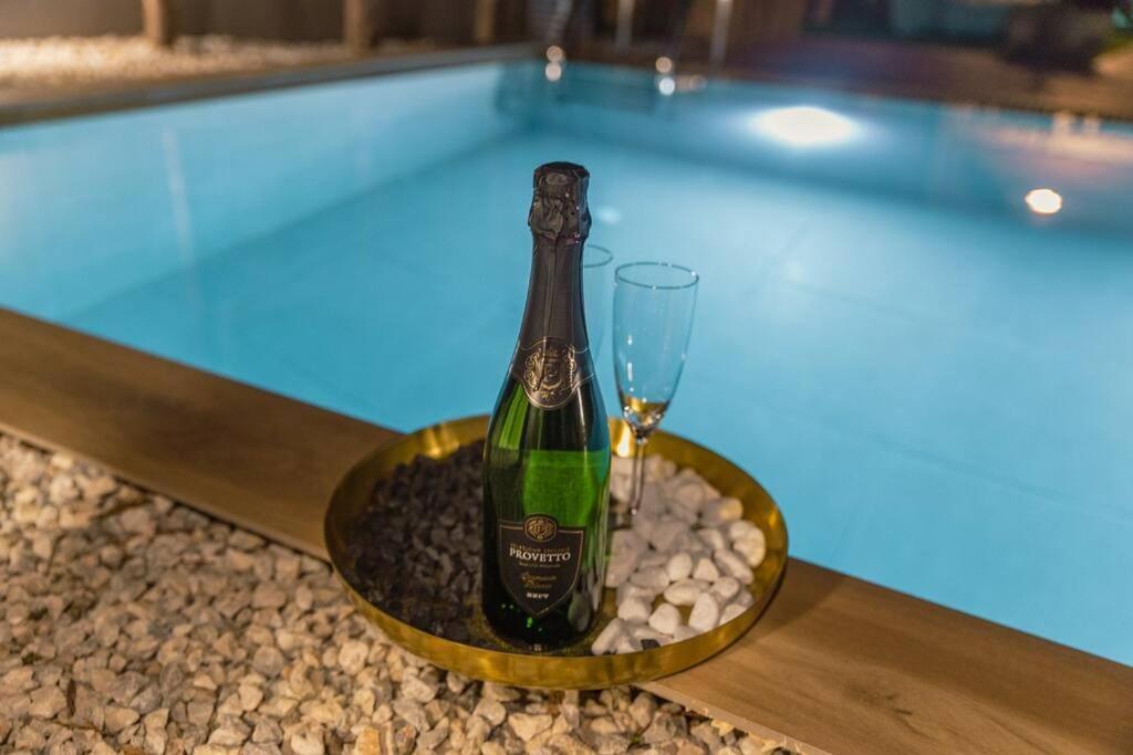 G&m Luxury With Pool * Chrissi Akti Chania