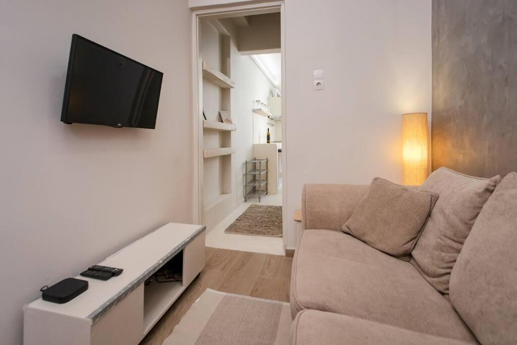The Cozy Nest Apartment