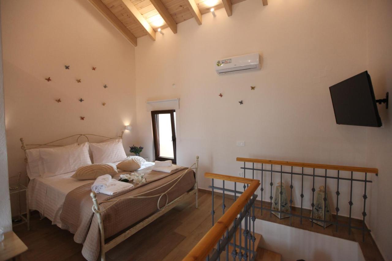 Kabanas 2 Luxury Apartment Chania (Crete)