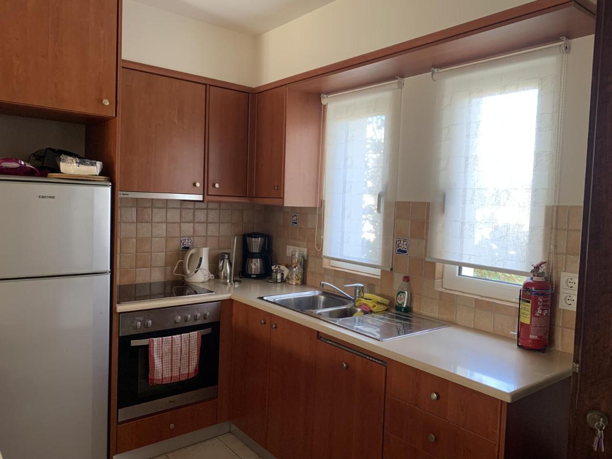Cassiopeia 3-bedroom House On The Beach With Pool Holiday home