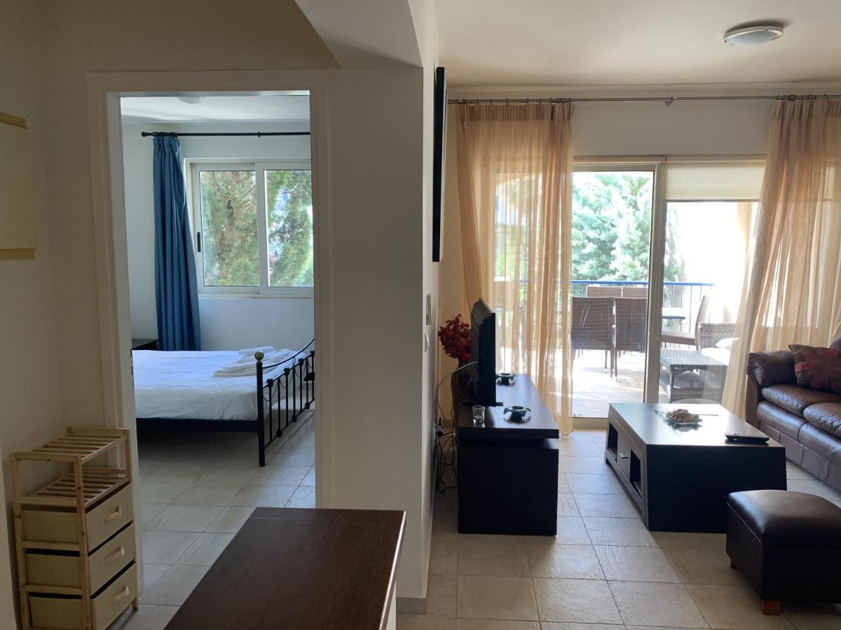 Cassiopeia 3-bedroom House On The Beach With Pool *