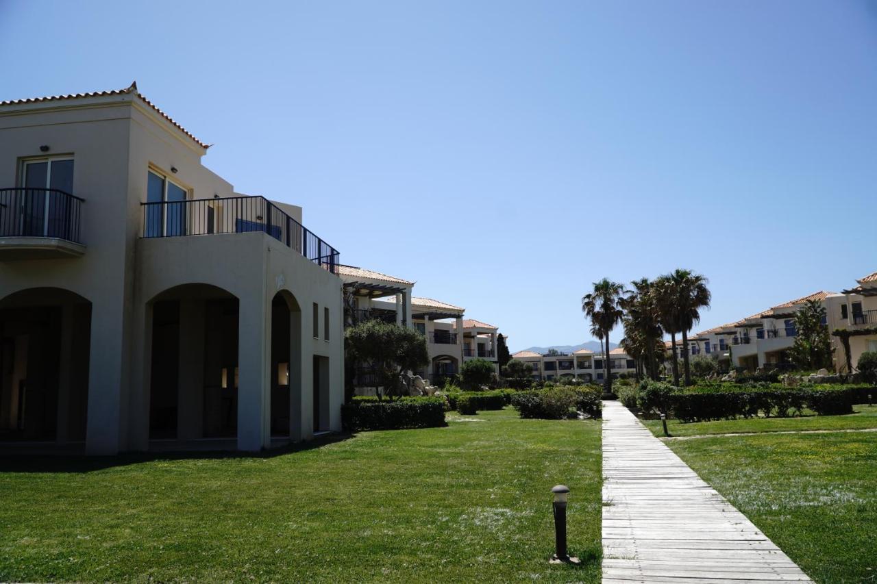 Cassiopeia 3-bedroom House On The Beach With Pool