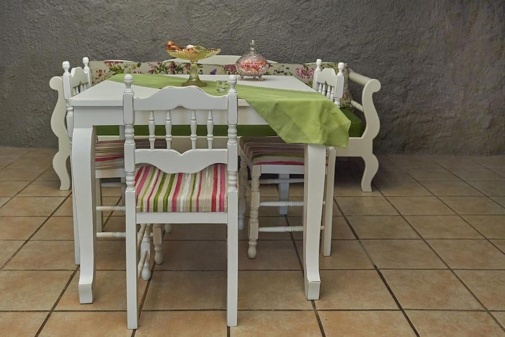 Centrally Yours: Spacious House In The Center * Chania (Crete)