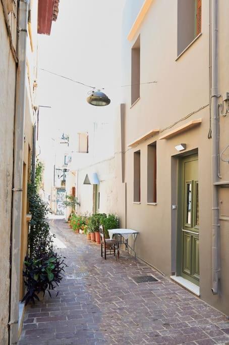 Centrally Yours: Spacious House In The Center * Chania (Crete)
