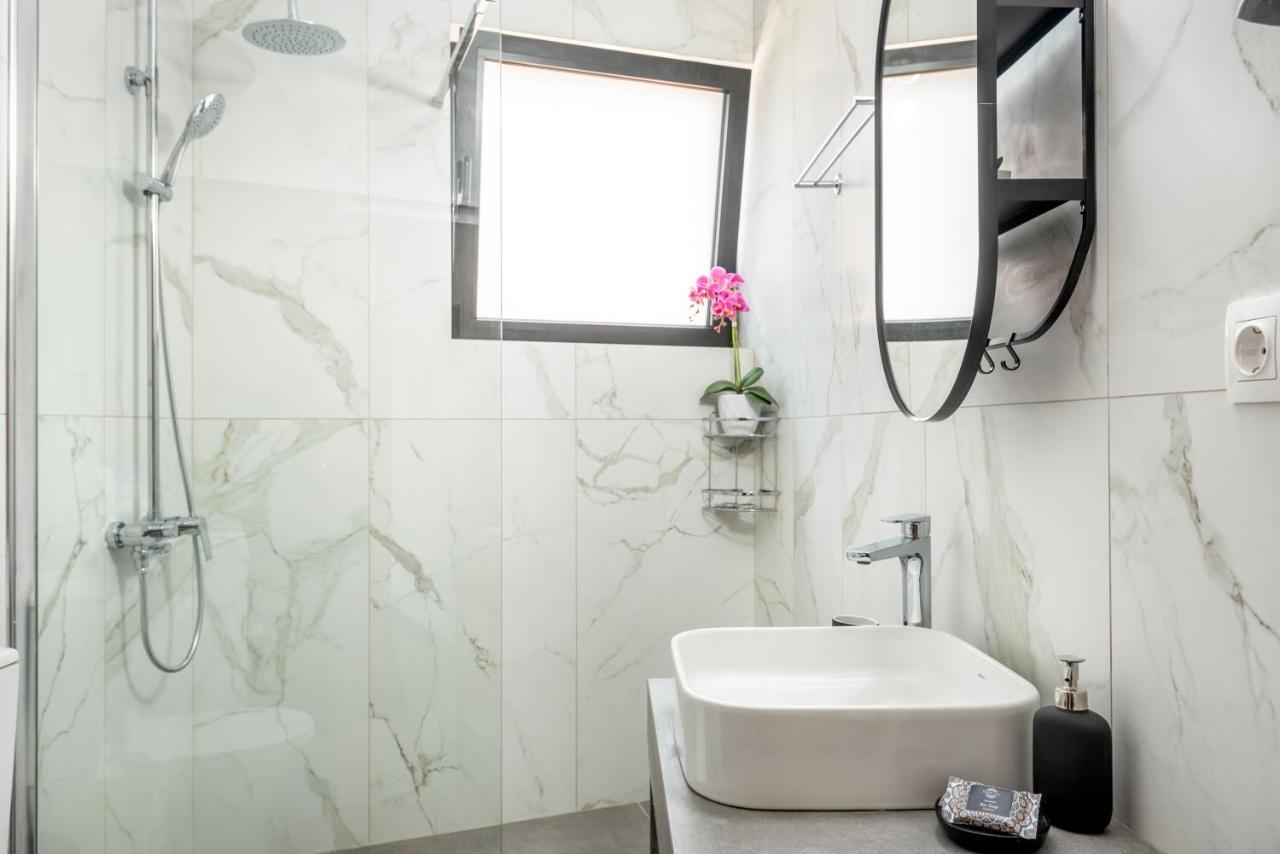Seafront Escape At Koum Kapi In Chania Old Town Apartment