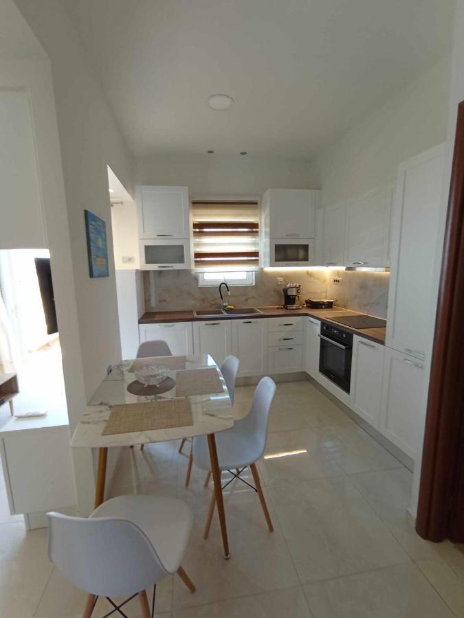 Ethereum αpartment - Apartment