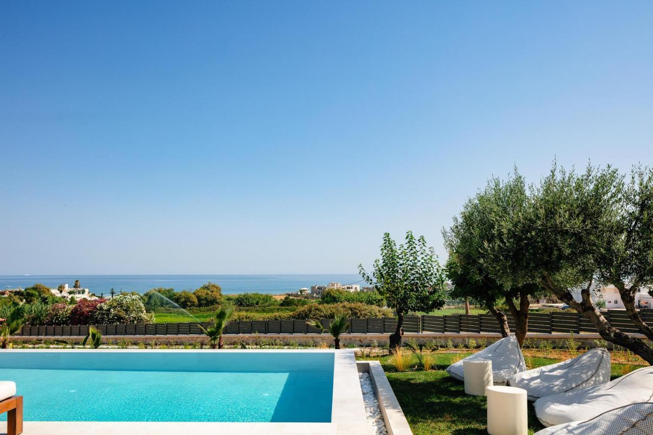 Skianos Villa