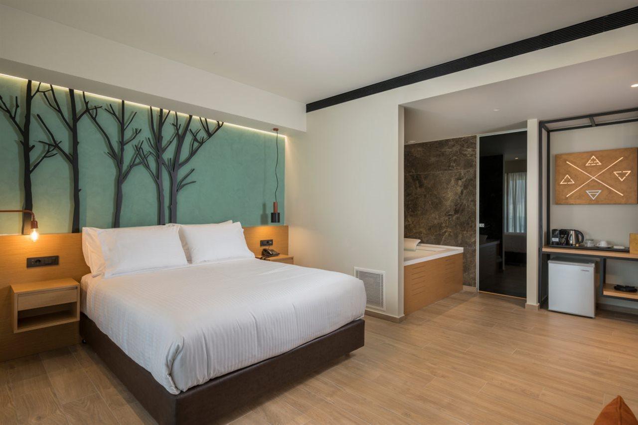 Hyperion Hotel