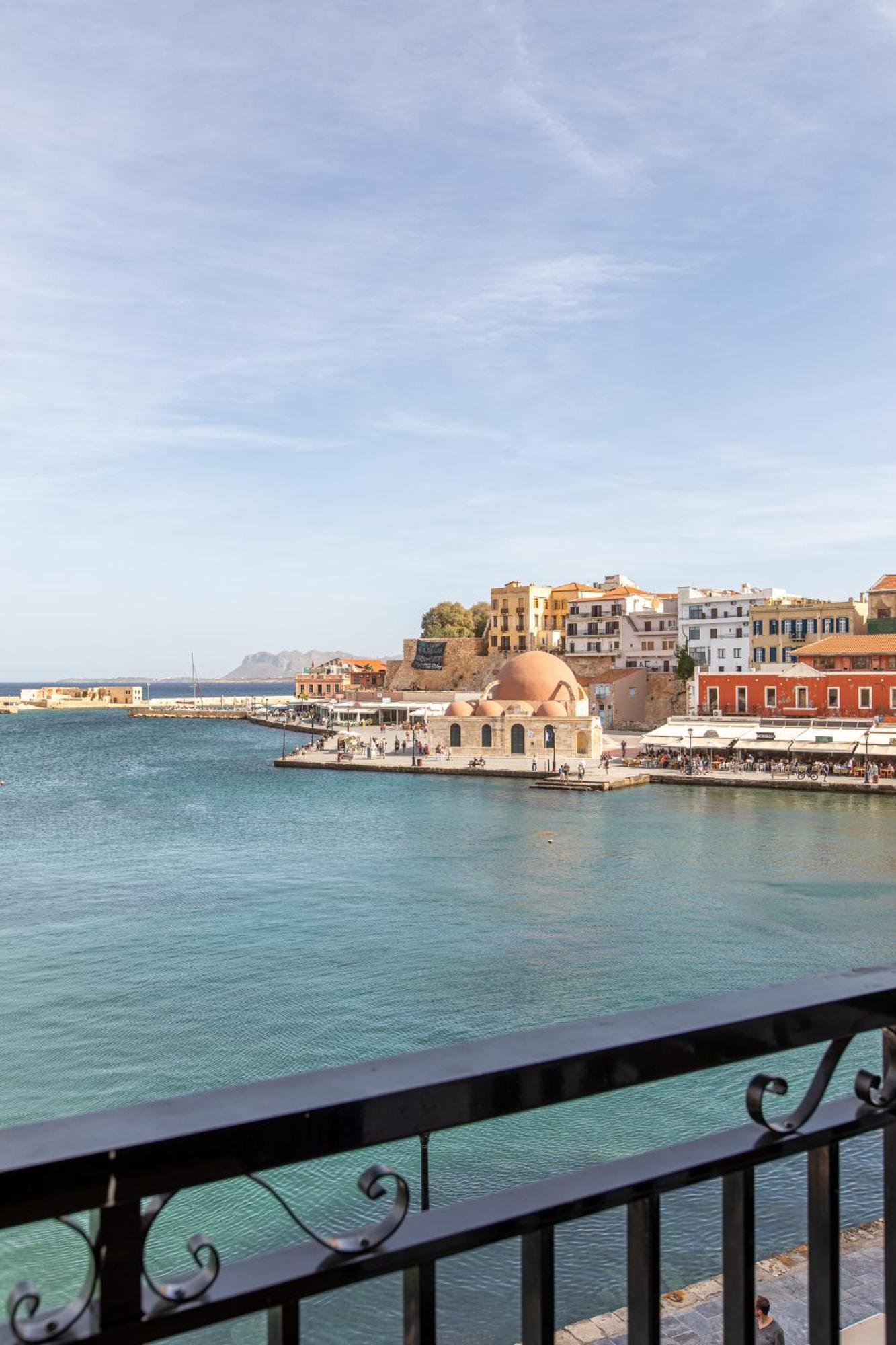 Lucia 2* Chania (Crete)