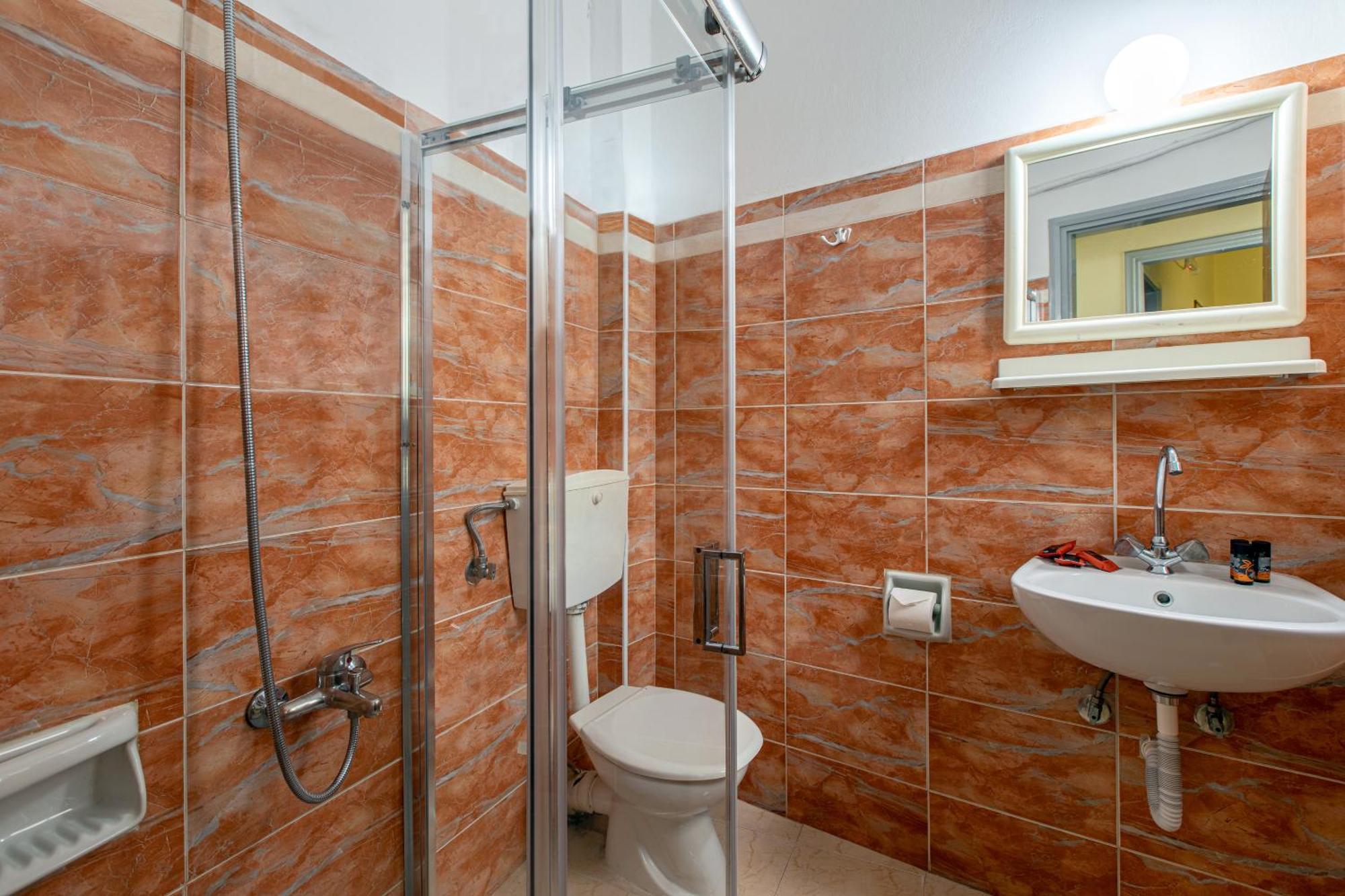 Hotel Lucia 2*