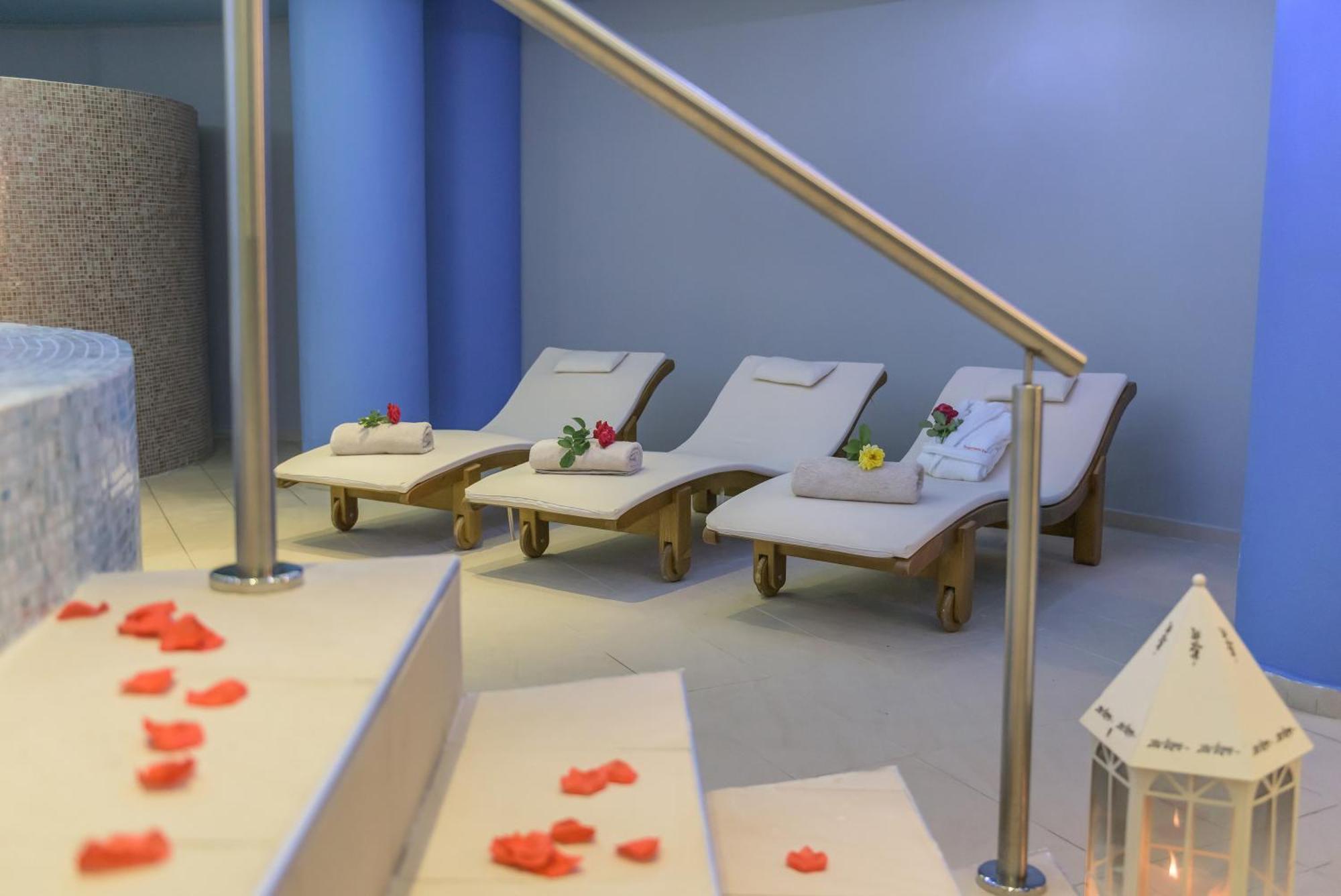 Georgioupolis & Aqua Park 5*