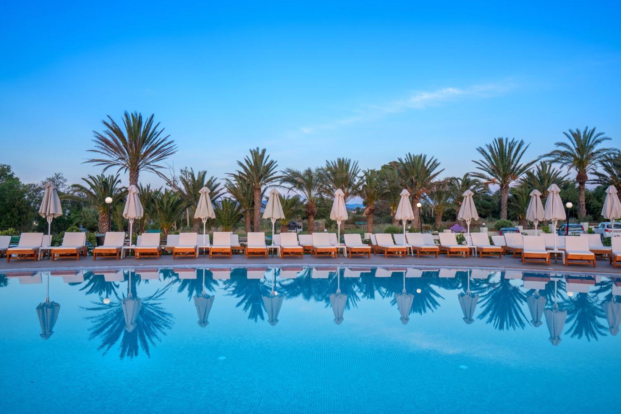 Georgioupolis & Aqua Park Resort