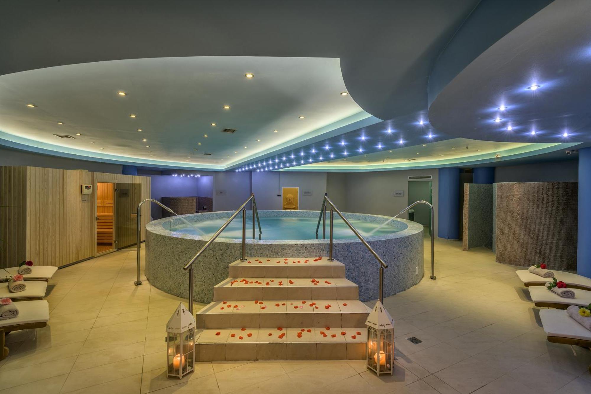 Resort Georgioupolis & Aqua Park 5*