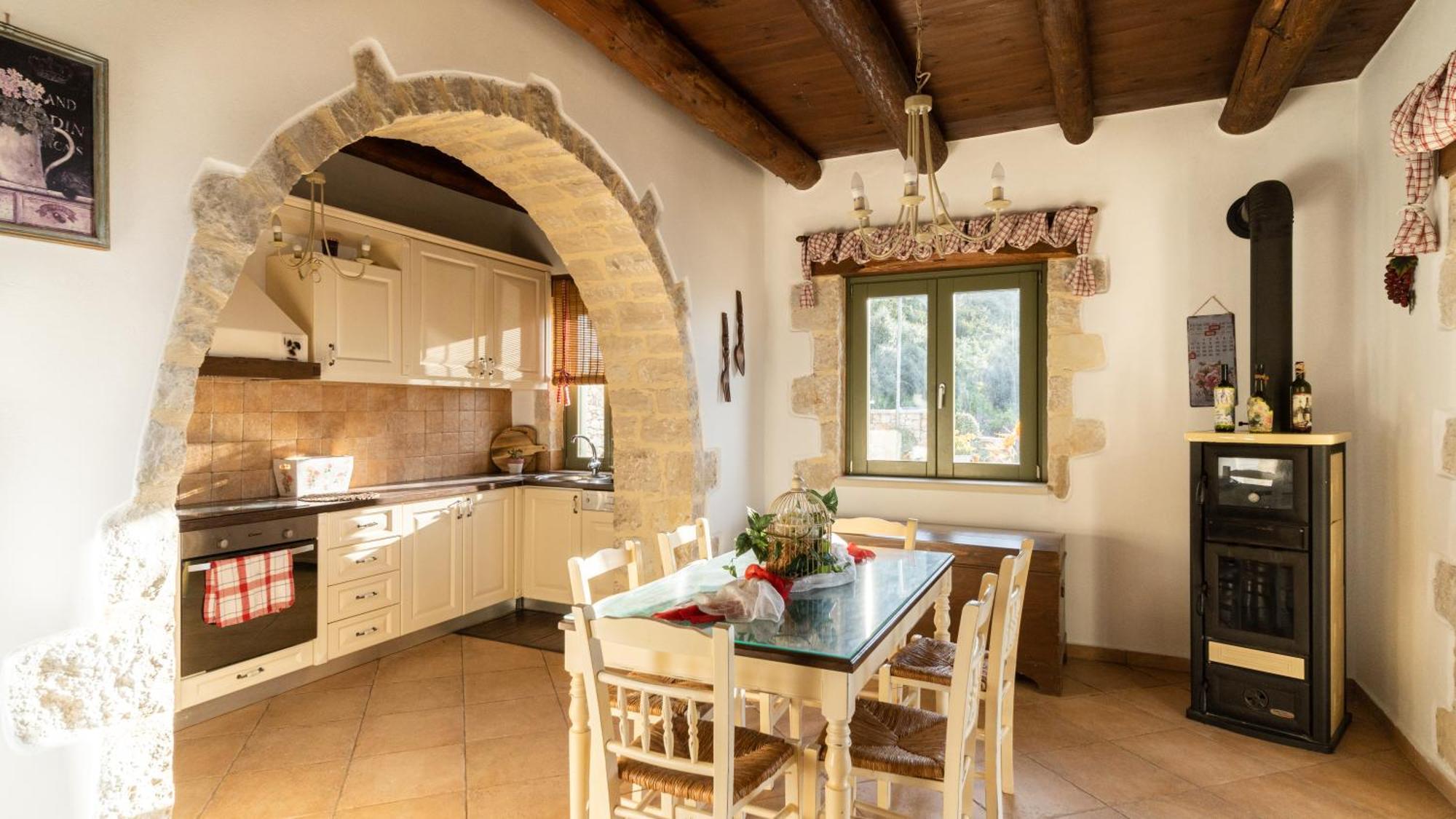 Your-villa, In Crete Chania (Crete)