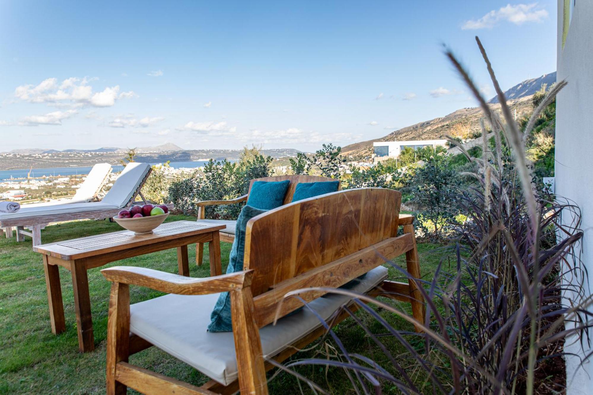 Kedria Lounge And Infinity Sea View Appartement
