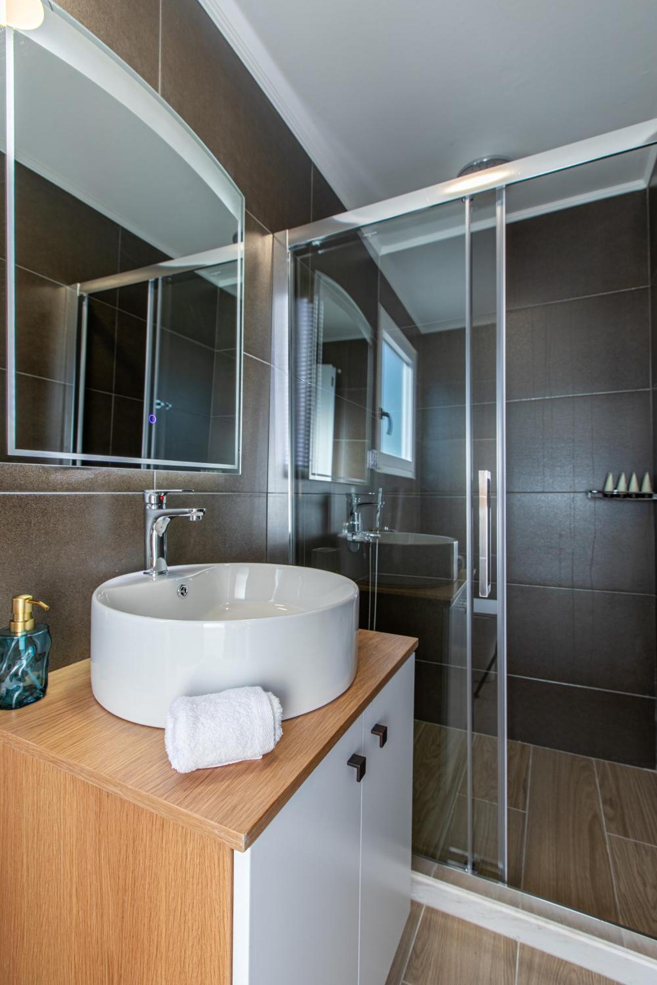 Kedria Lounge And Infinity Sea View * Chania (Crete)