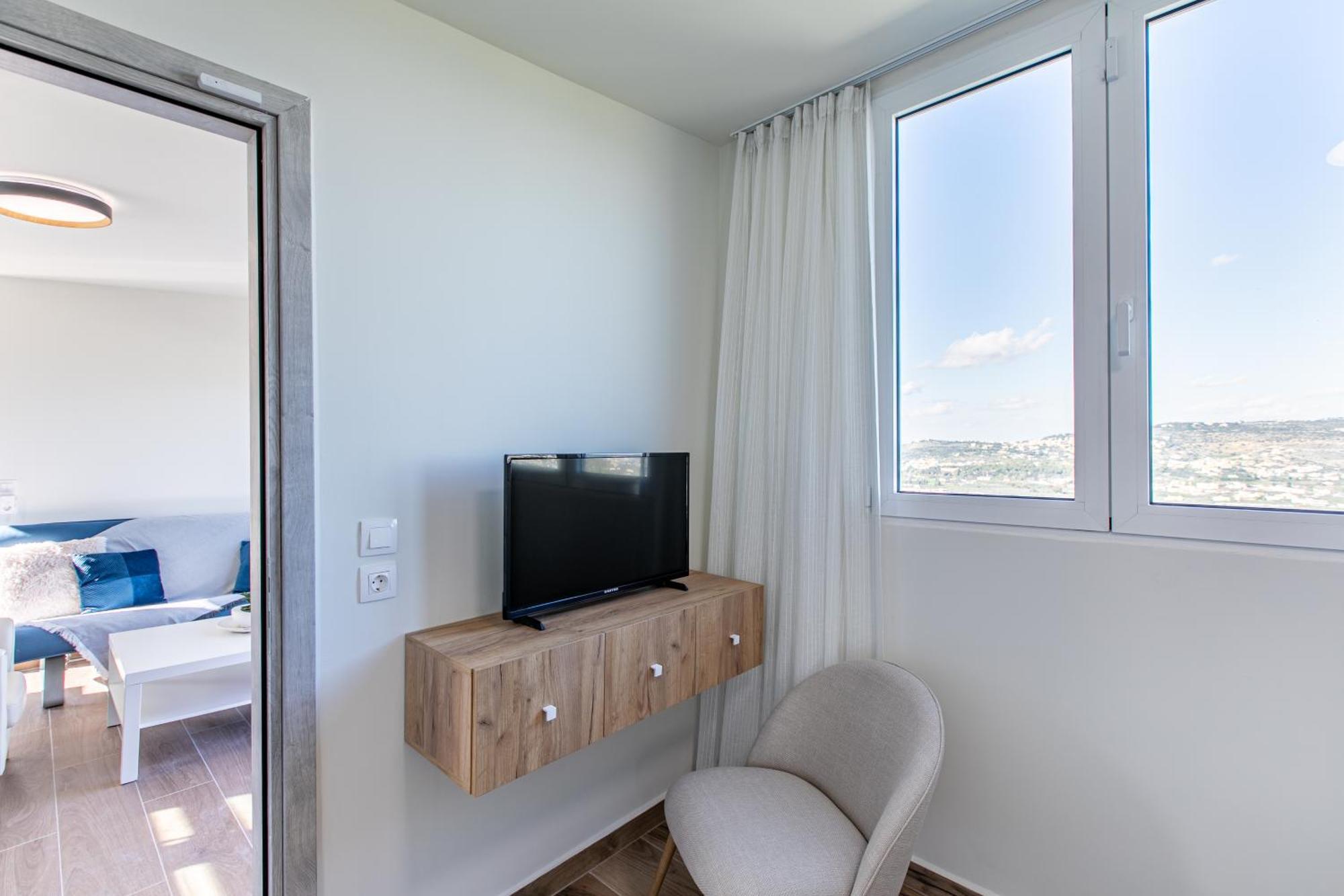 Kedria Lounge And Infinity Sea View Chania (Crete)