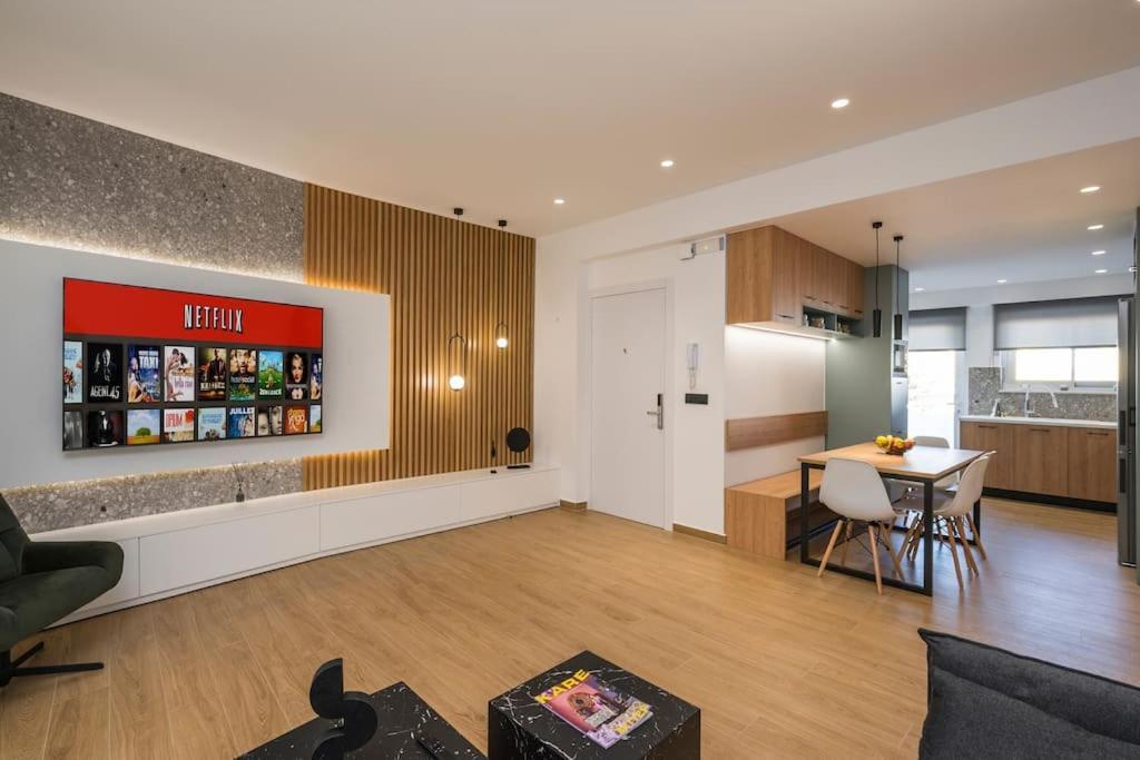 White House 3 Floor Apartamento Chrissi Akti Chania