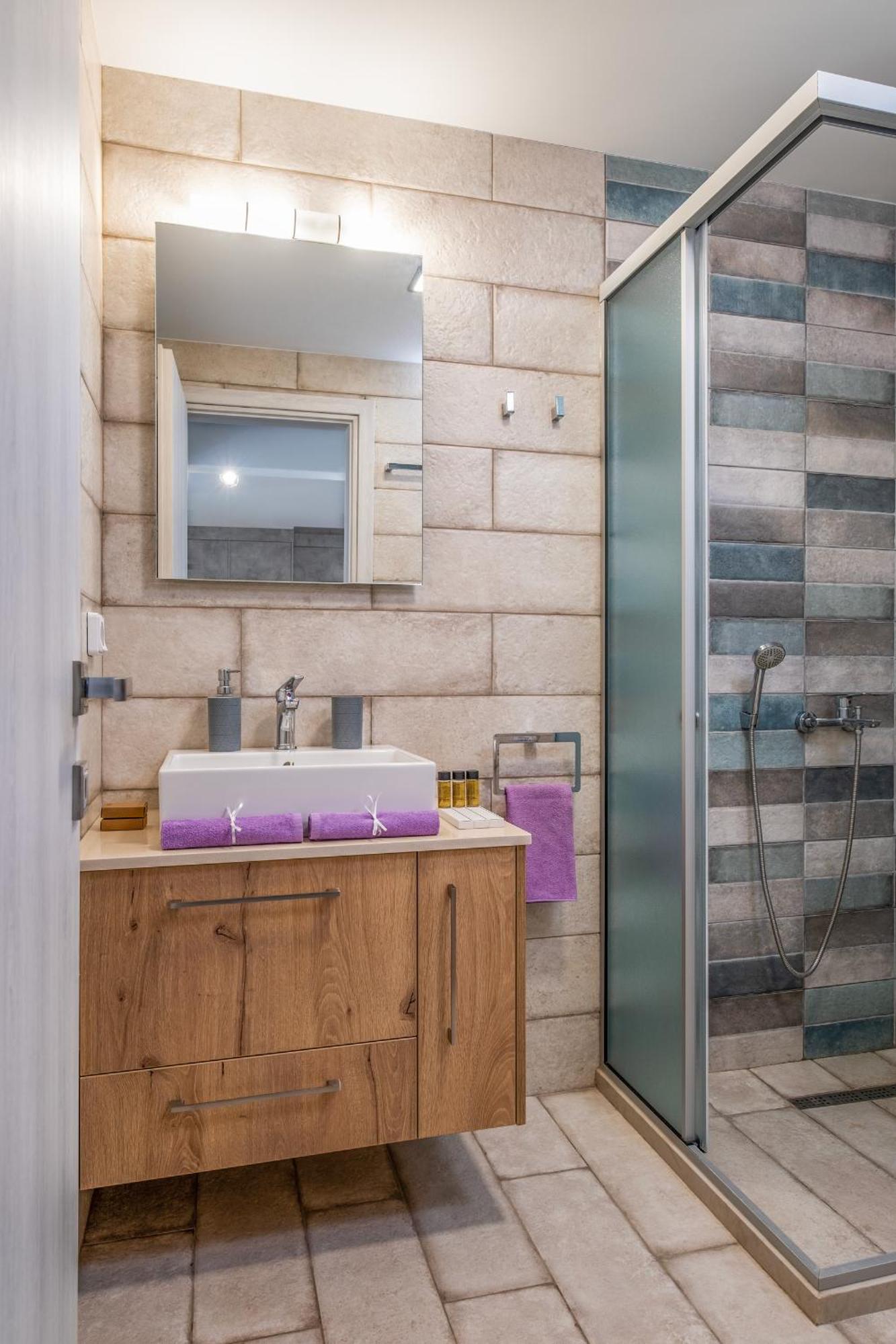 Artemis A&b Villa