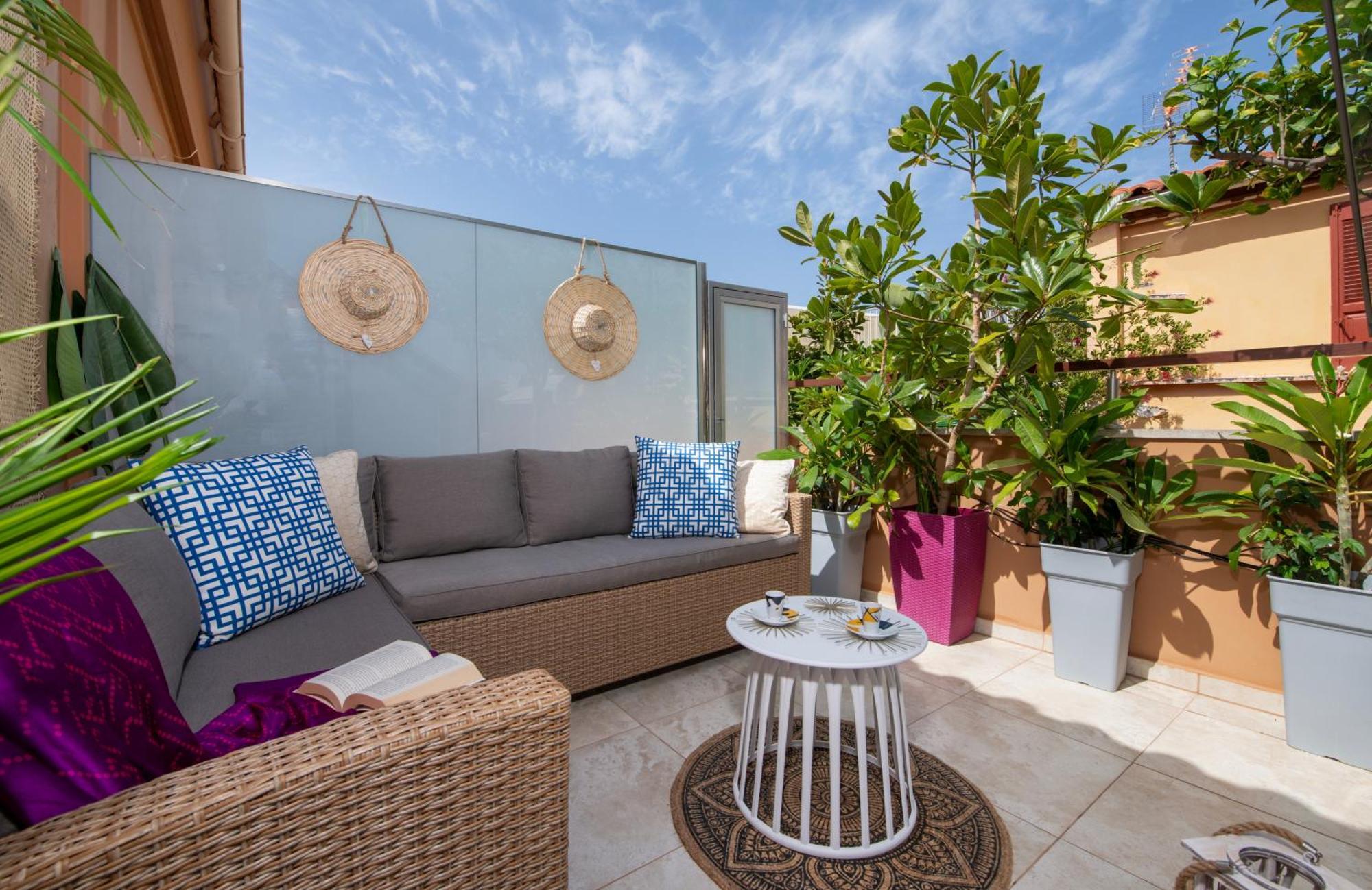Boutique -splantzia-roof Garden *