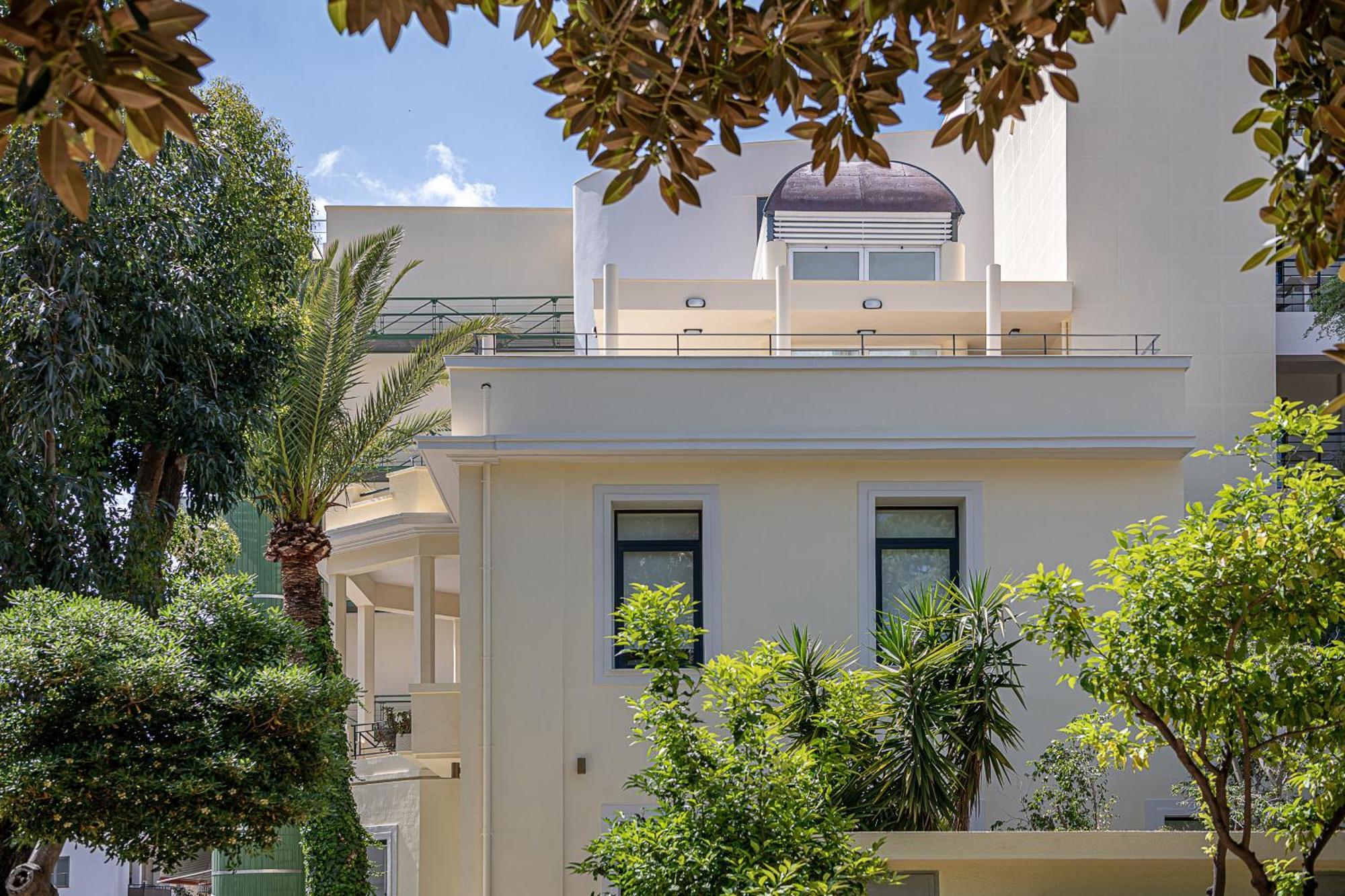 Hotel Avra Boutique 4*
