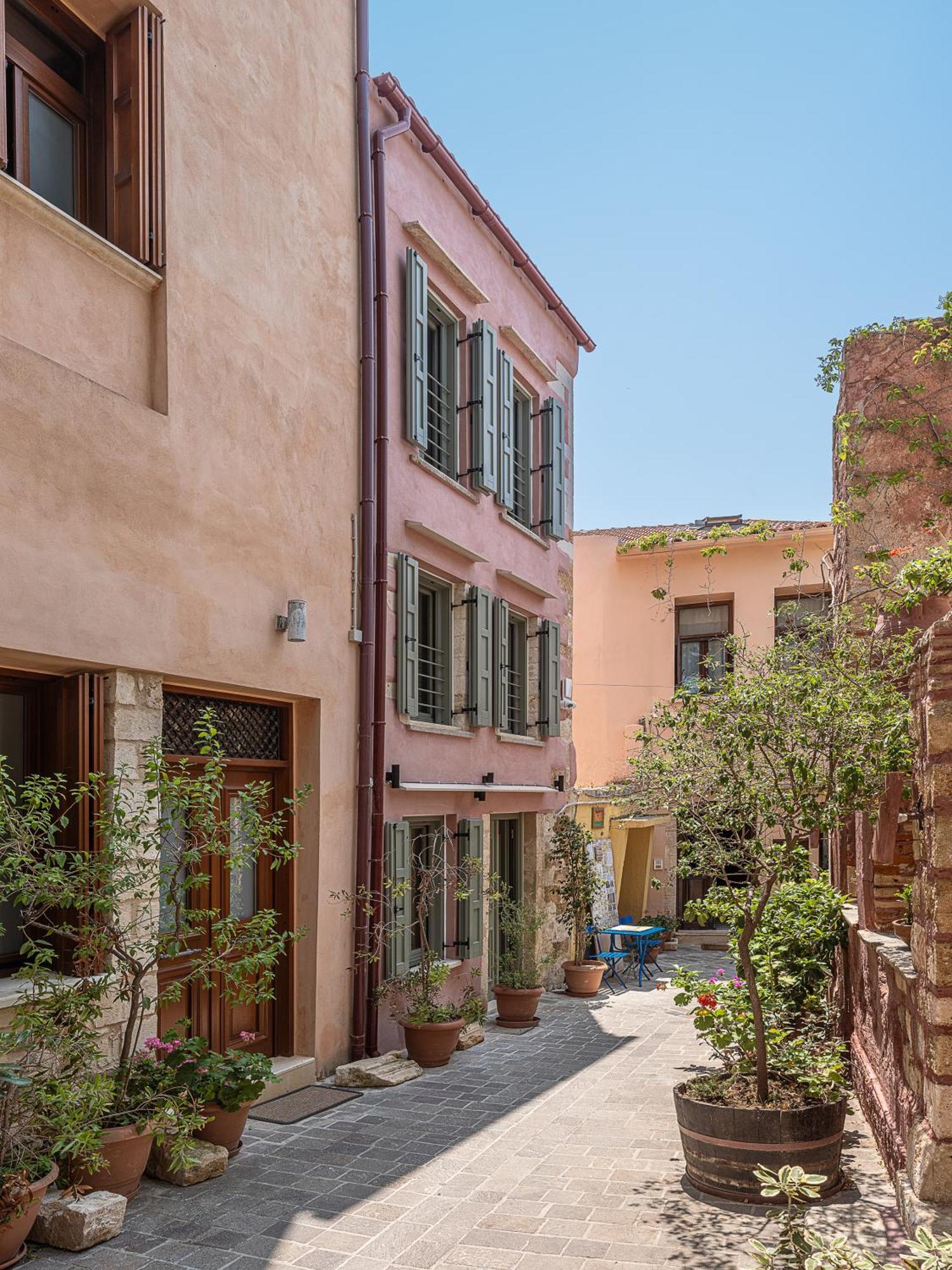 Theros * Chania (Crete)