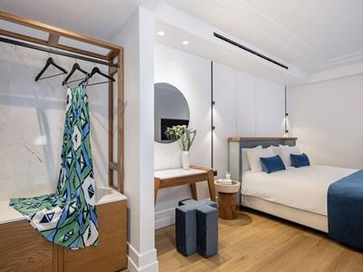 Avra Boutique 4*