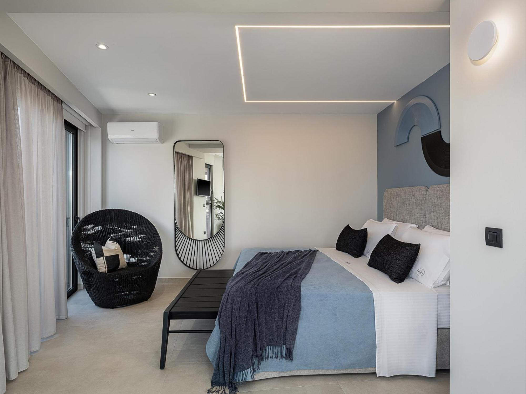 Hotel Theta Boutique Chrissi Akti Chania