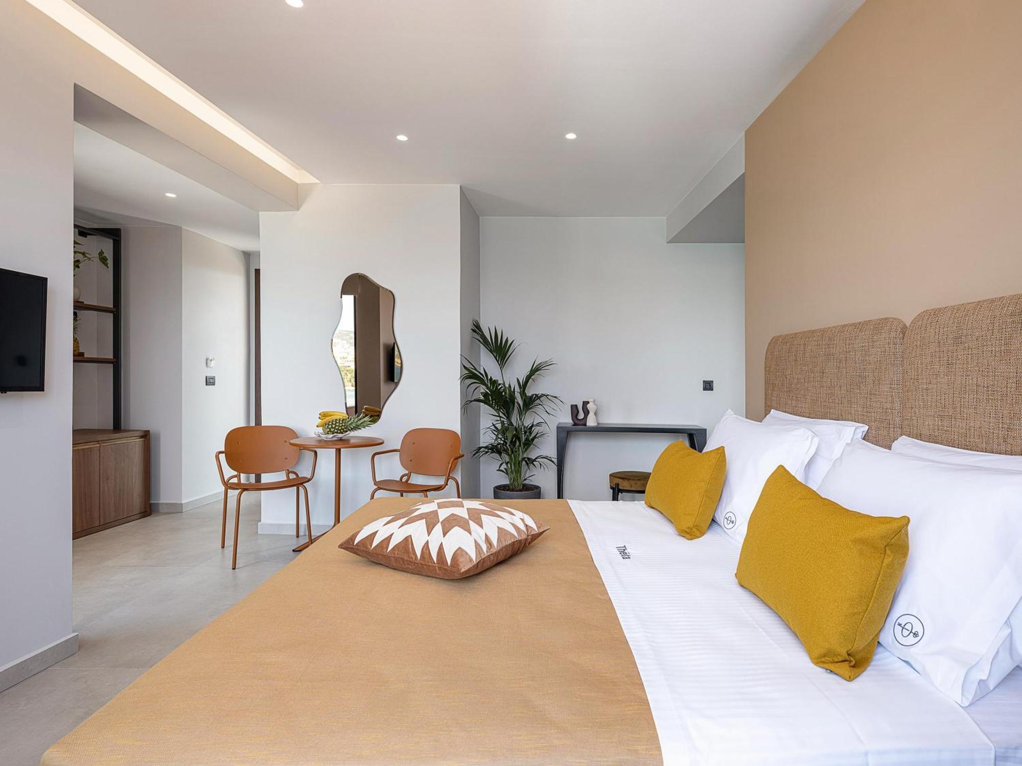 Theta Boutique Hotel *