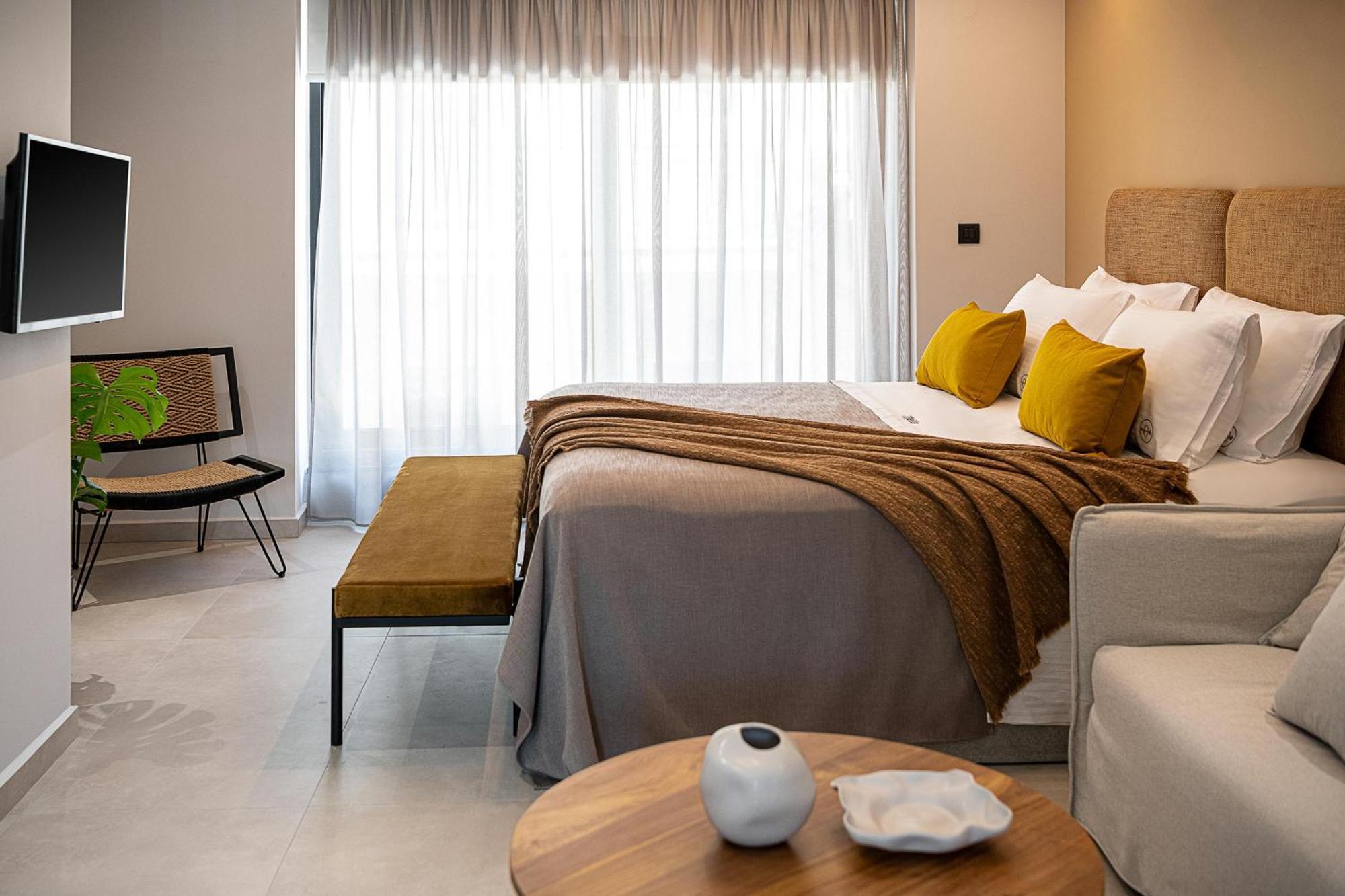 Hotel Theta Boutique *