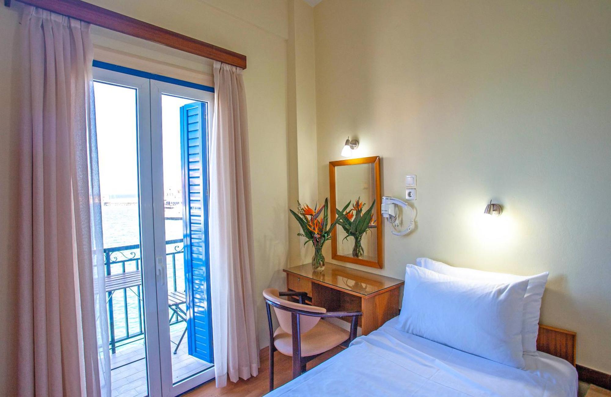 Lucia Hotel Chania (Crete)