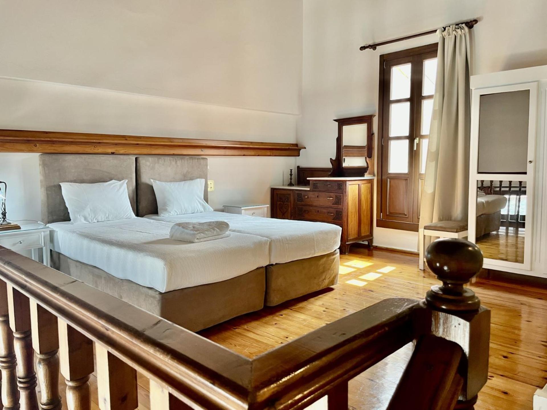 Erietta Chania (Crete)