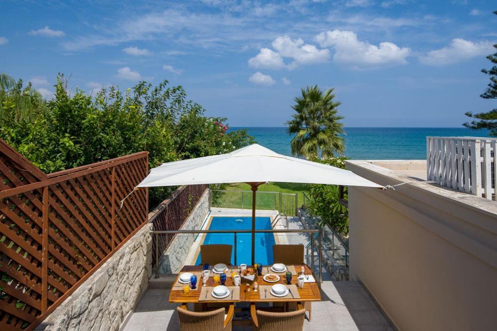 Villa The Seaside Chania (Crete)