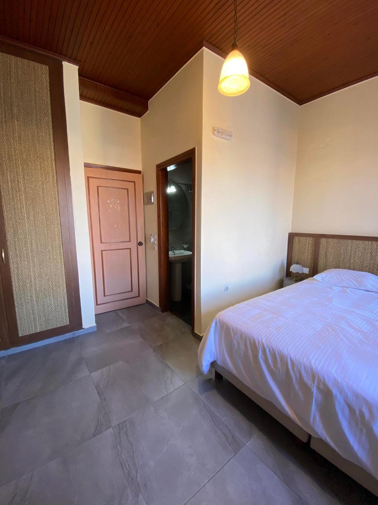 Helena Chrissi Akti Chania