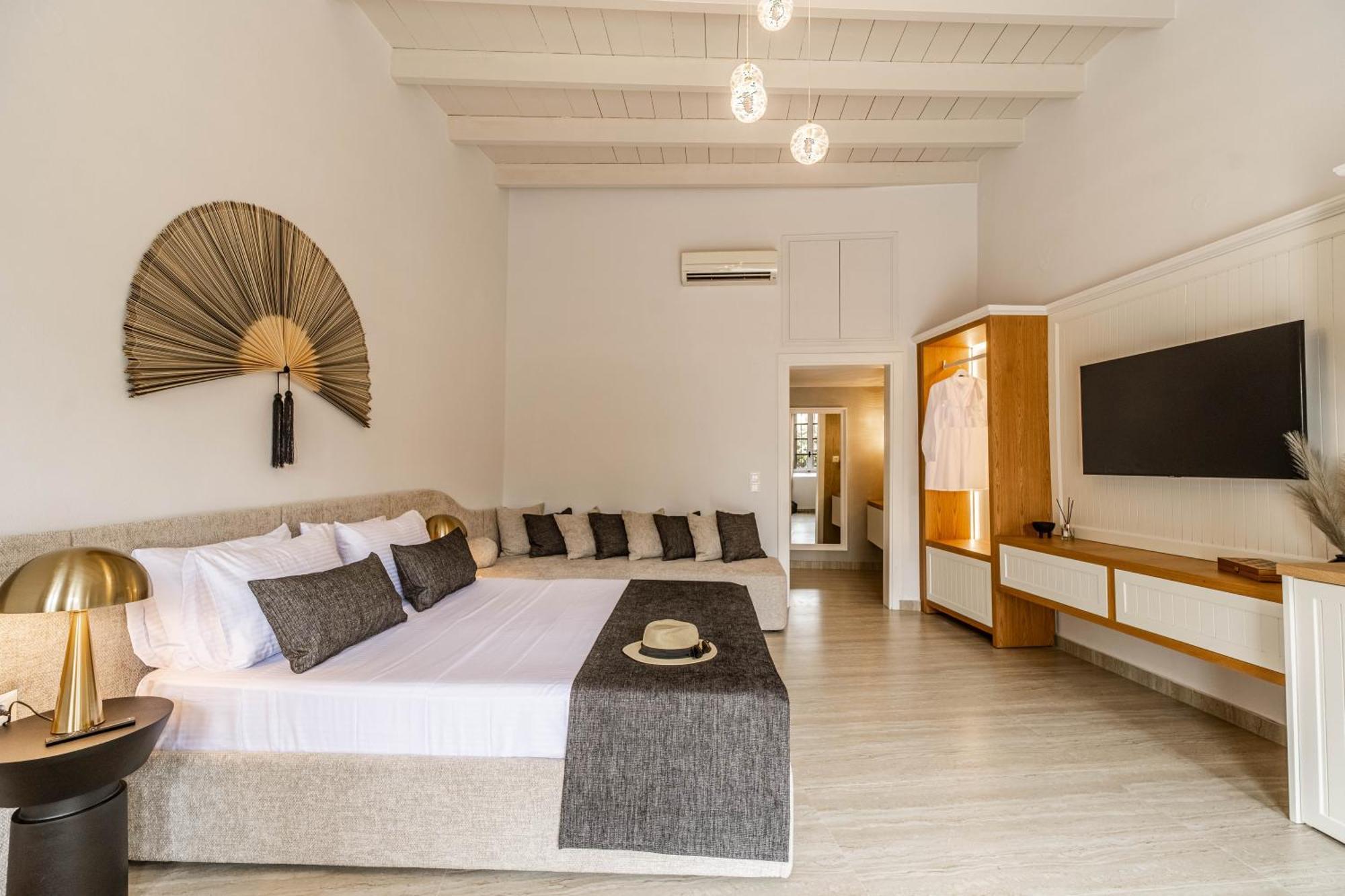 Lithinon Luxury Suites Free Parking Apartment