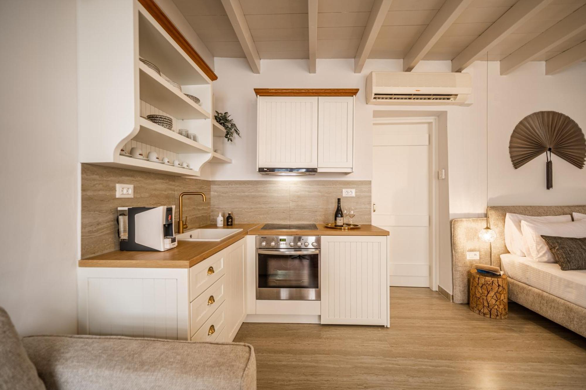 Lithinon Luxury Suites Free Parking * Chania (Crete)