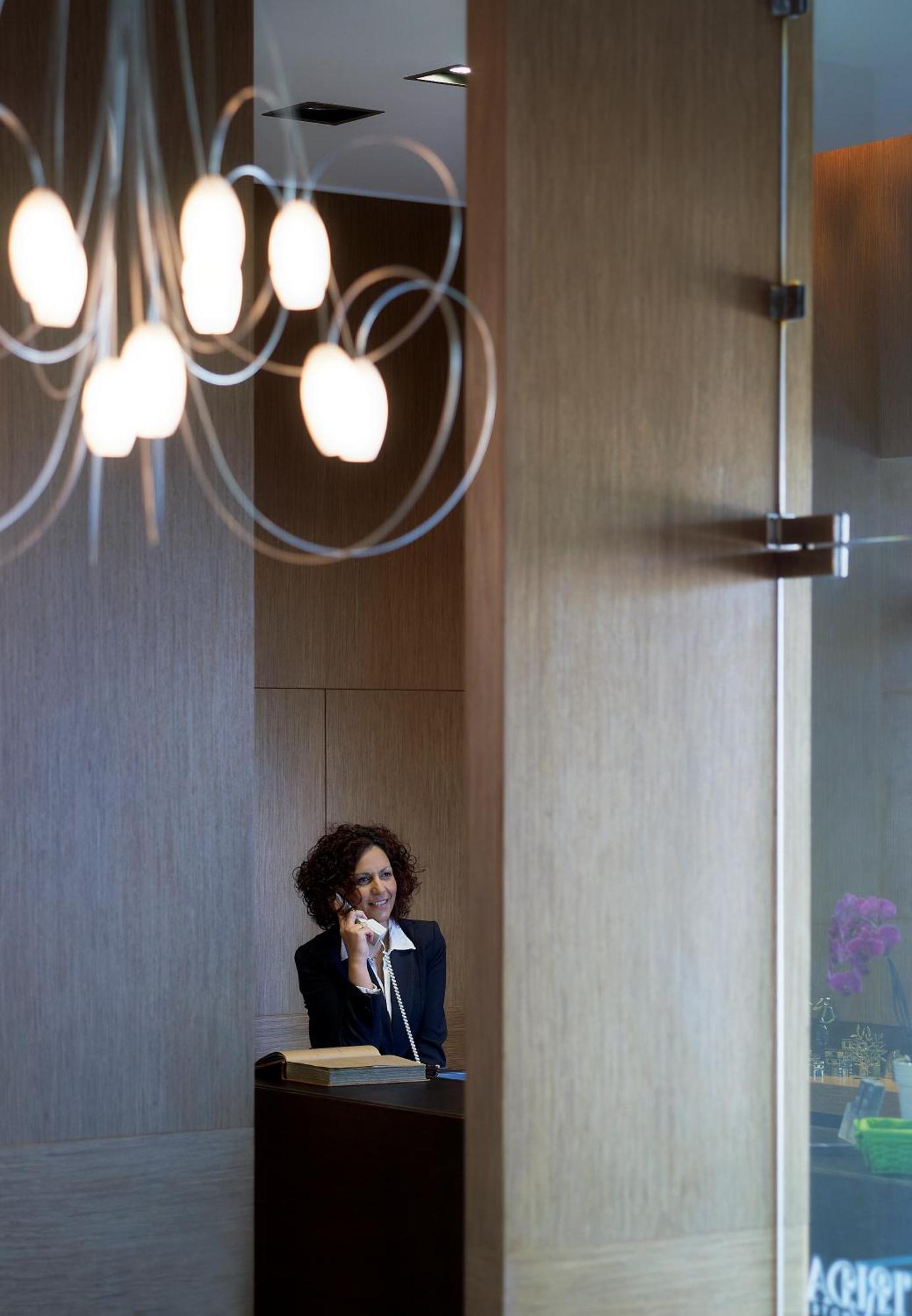 Hotel Irida