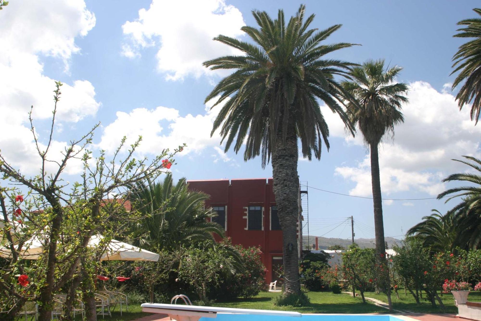 Hotel Oasis 2*