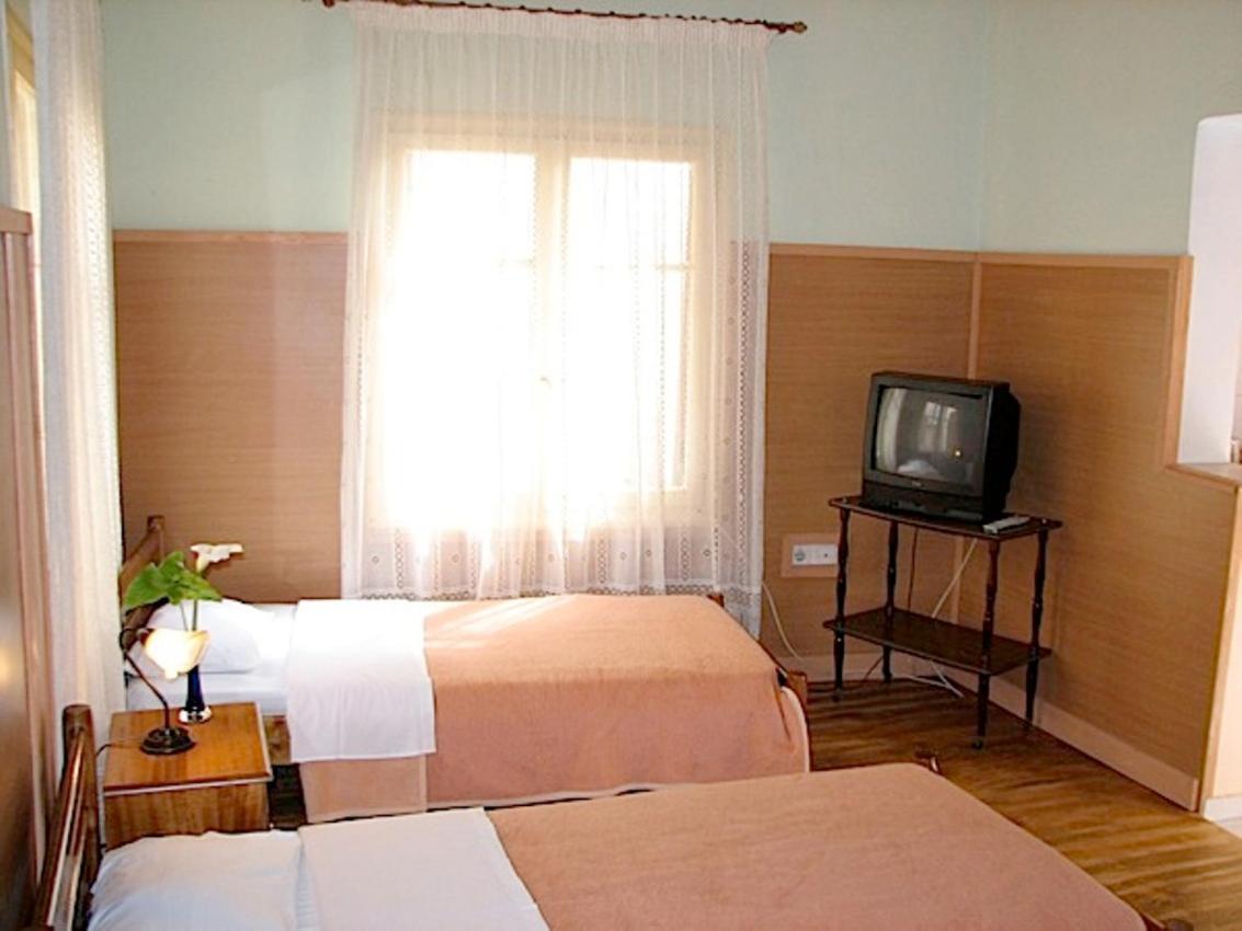 Apartamento Earini And *