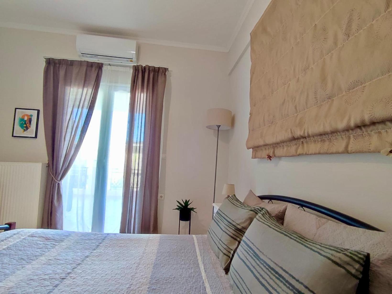 Tzitzifianaki Cozy
