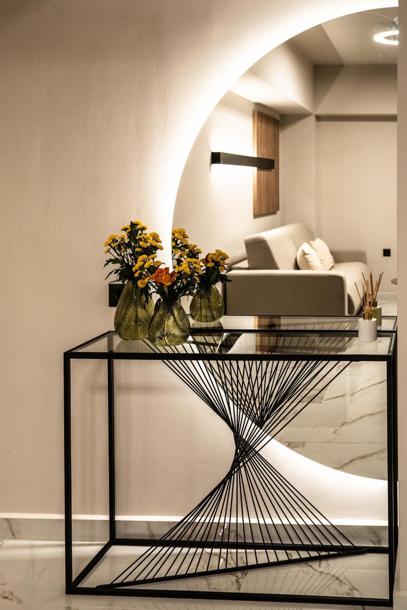 Arc Elegant Apartment