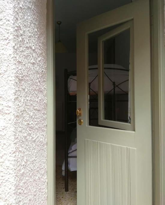 Archo's Place-best Location In The Old Town *